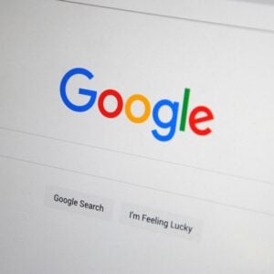 Google’s AI Just Stole Your Webshop Traffic. Here’s How We Help You Take It Back.